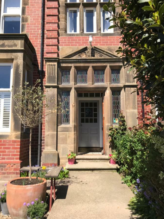 Fernleigh Bed & Breakfast Robin Hood's Bay Bagian luar foto