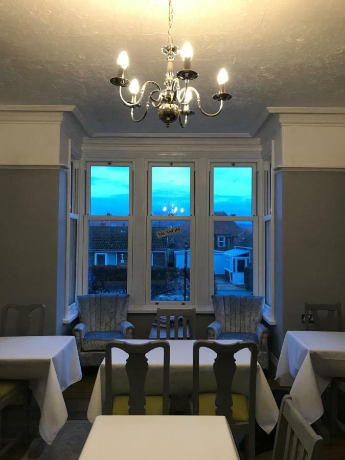 Fernleigh Bed & Breakfast Robin Hood's Bay Bagian luar foto